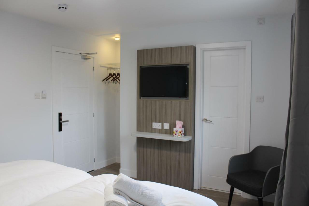Sky Nights Hotel London Heathrow Hillingdon Exteriör bild